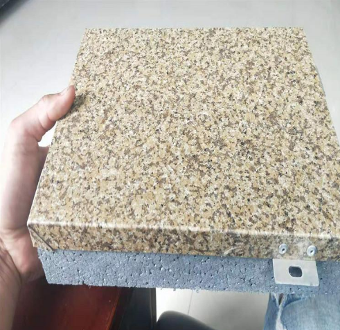 氟碳漆保溫裝飾一體板